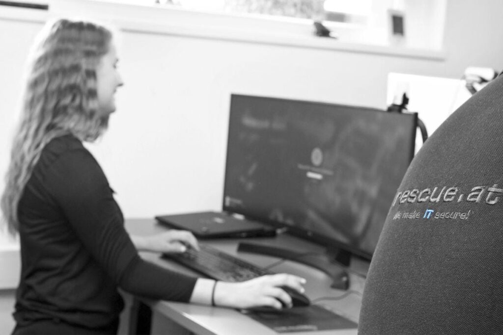 IT-Dienstleistungen für mittelständische Unternehmen – Sinnbild für Whitelabel-Partnerschaften mit IT-Systemhäusern
